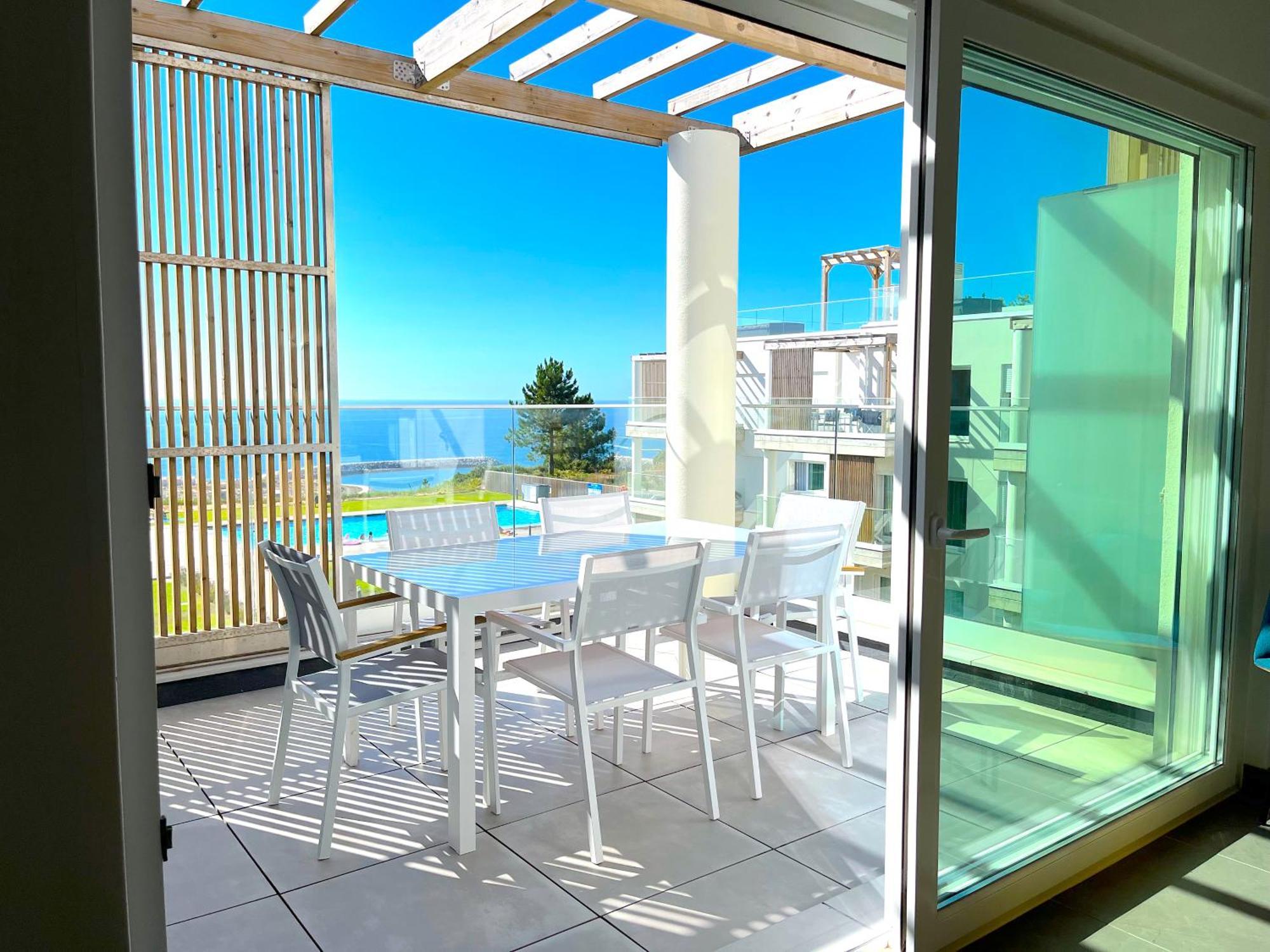 Mar A Vista - Condominium With Pool, Gym And Sea Views Назаре Екстер'єр фото